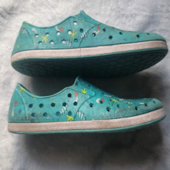 Cat & Jack toddler boy shoes size 11 - Picture 2 of 4